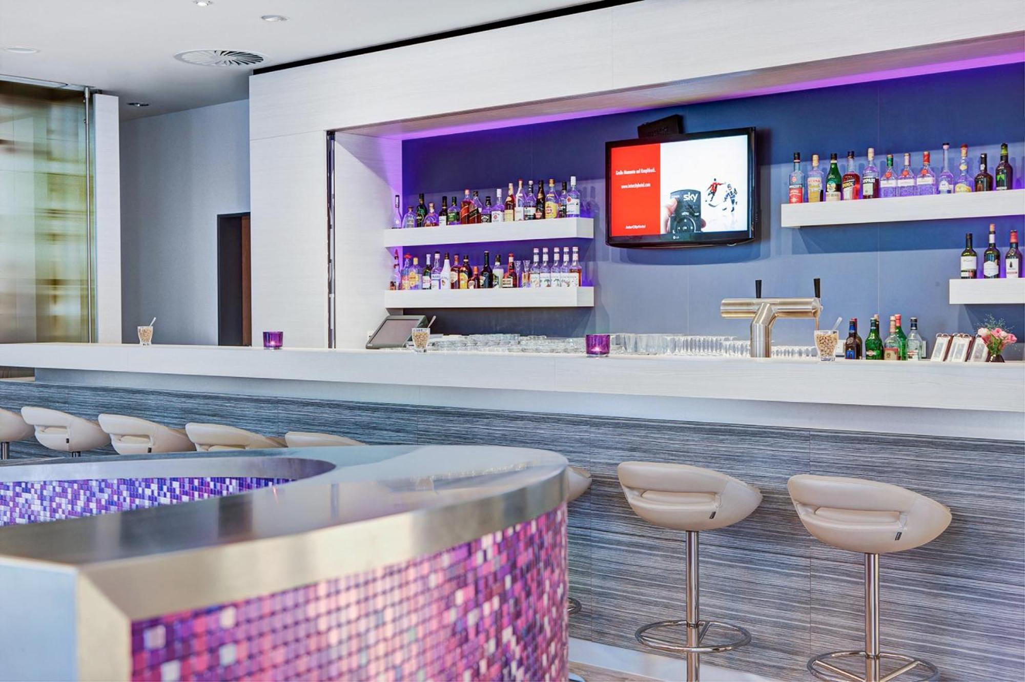 Intercityhotel 4*